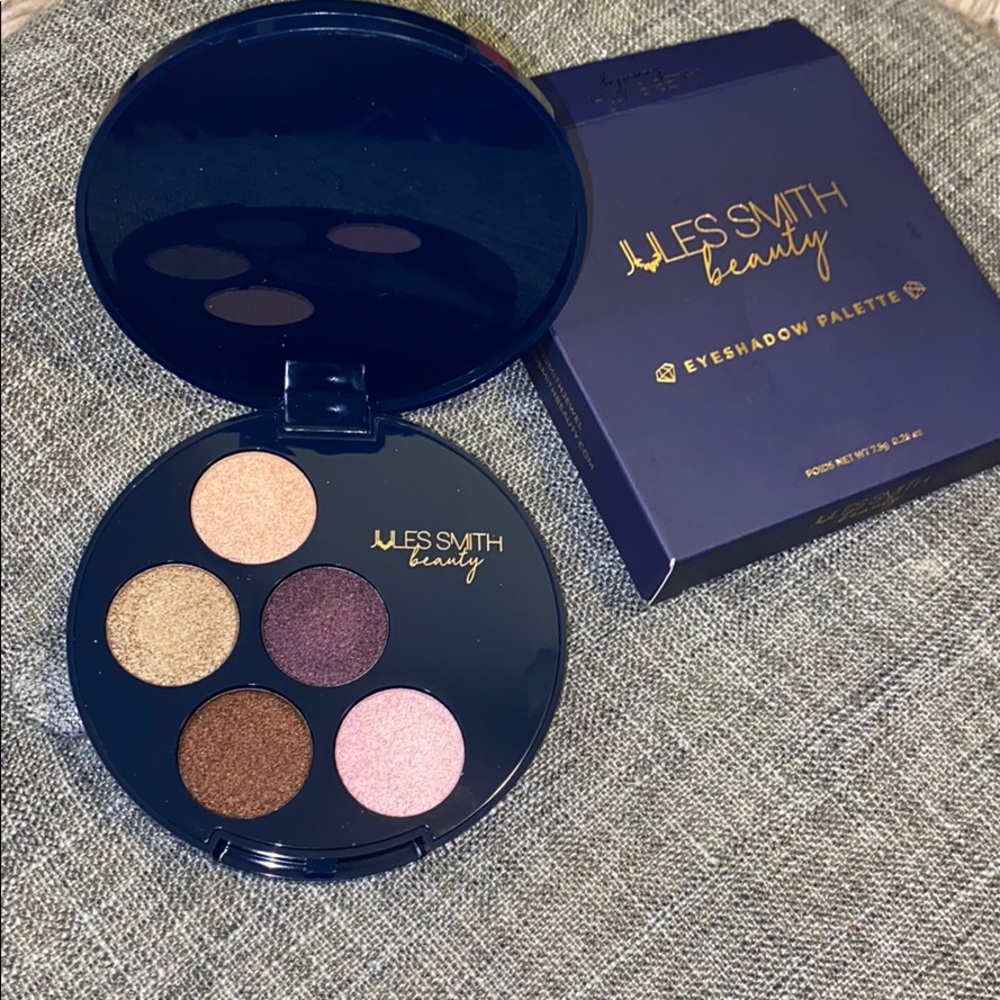 Eyeshadow